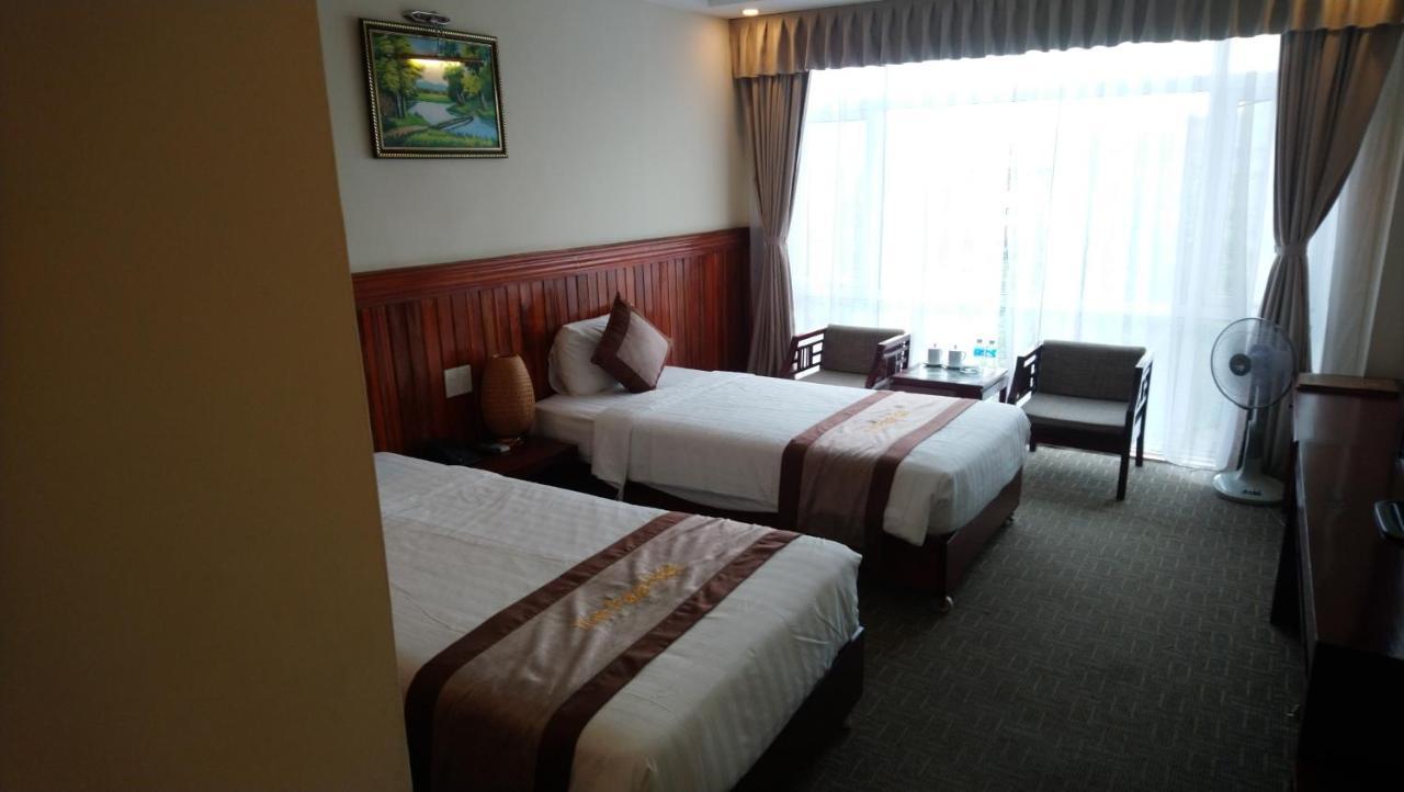 Vinh Plaza Hotel Екстер'єр фото